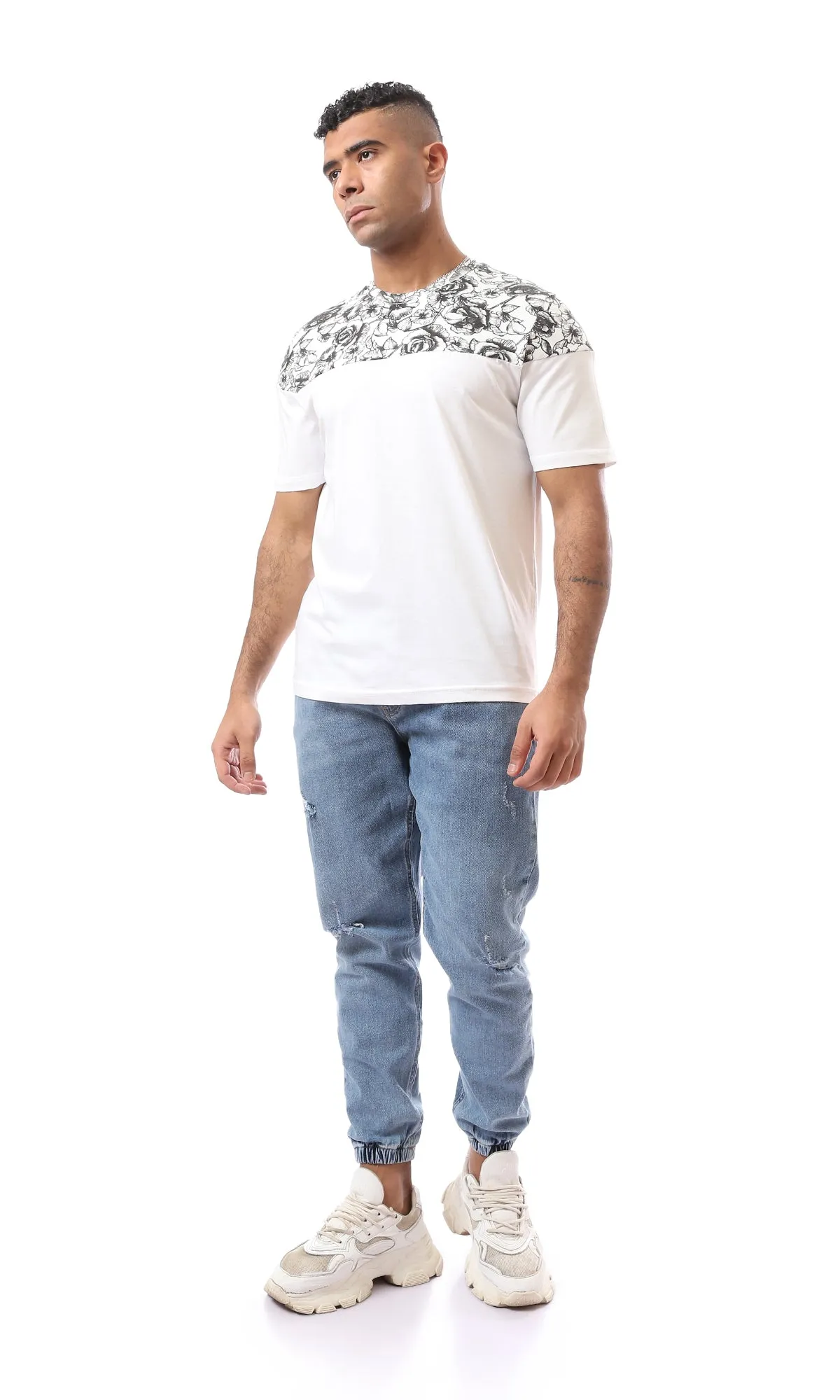 O167194 Floral Shoulders Round Neck White Tee