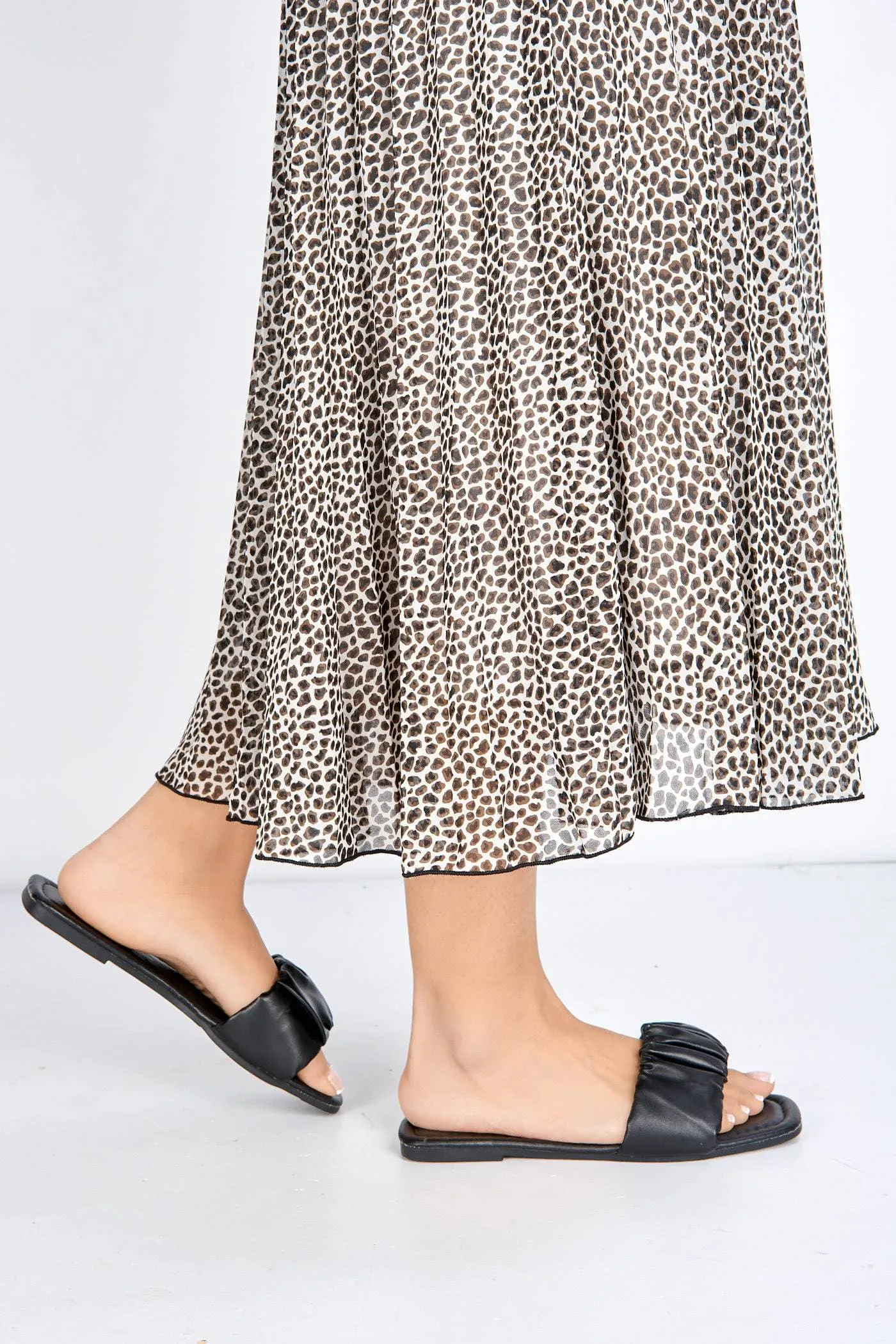Raye Flat Ruched Sandal in Black