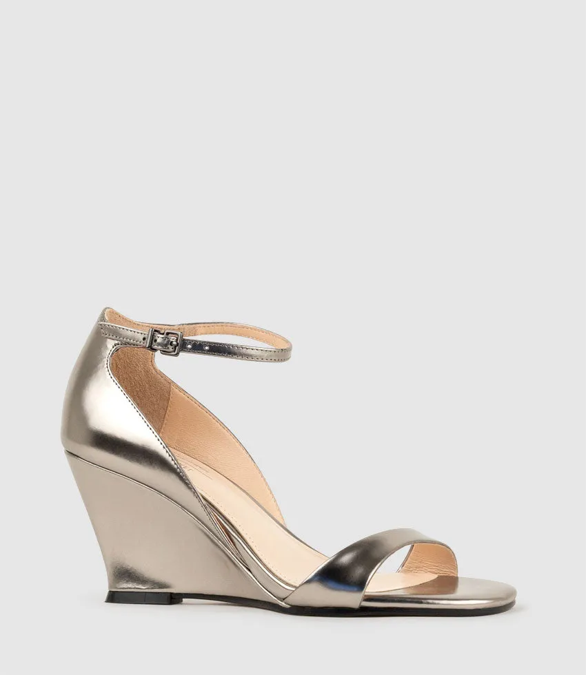 SAKURA75 Sandal on Wedge in Pewter High Shine