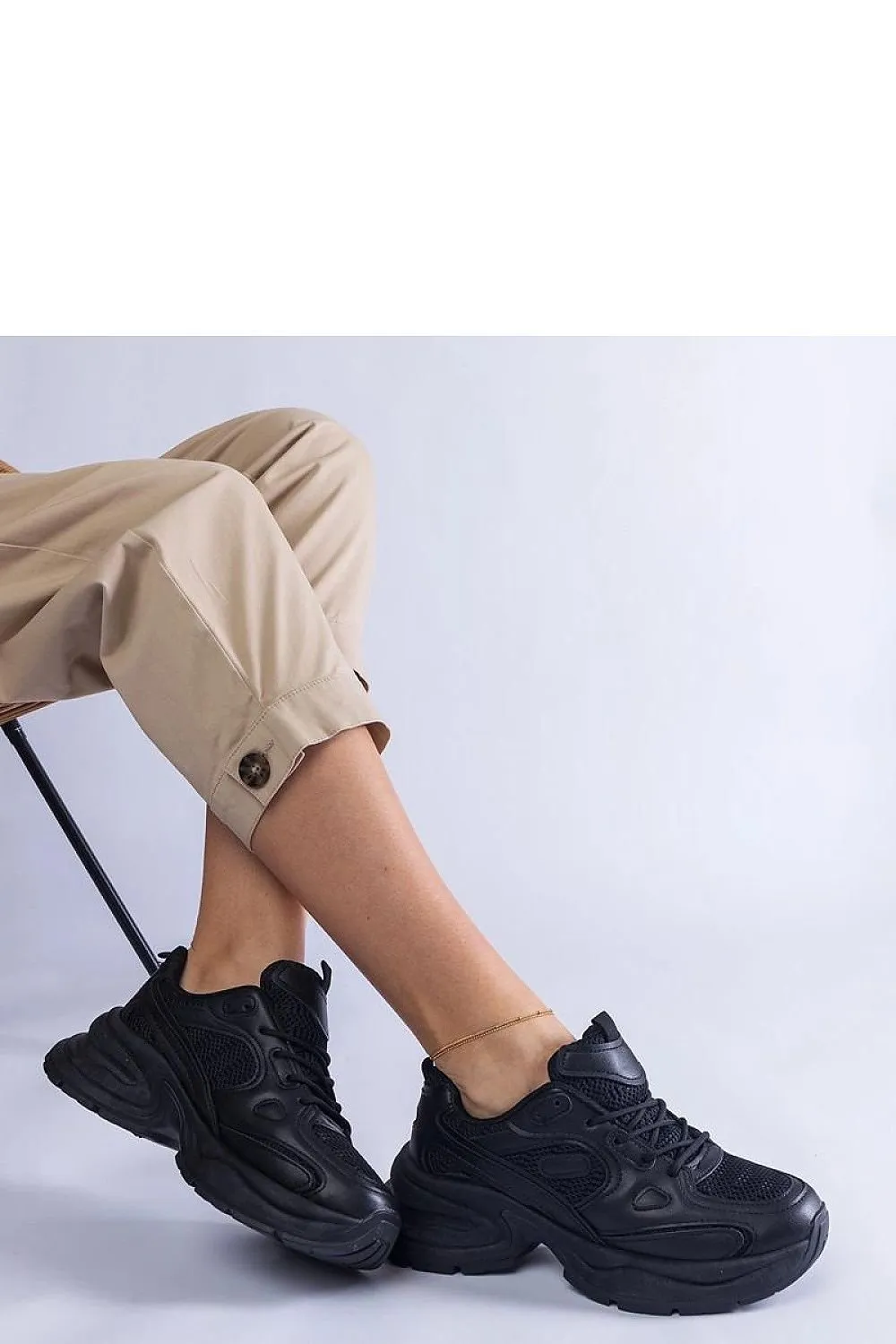 Sneakers model 207129 Solea
